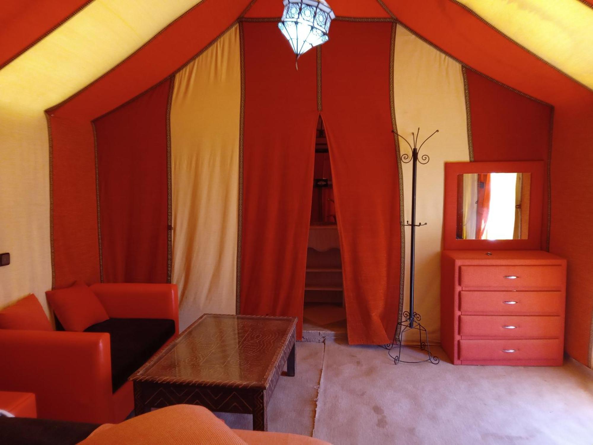 Hotel Luxury Camp & Activities à Merzouga Extérieur photo