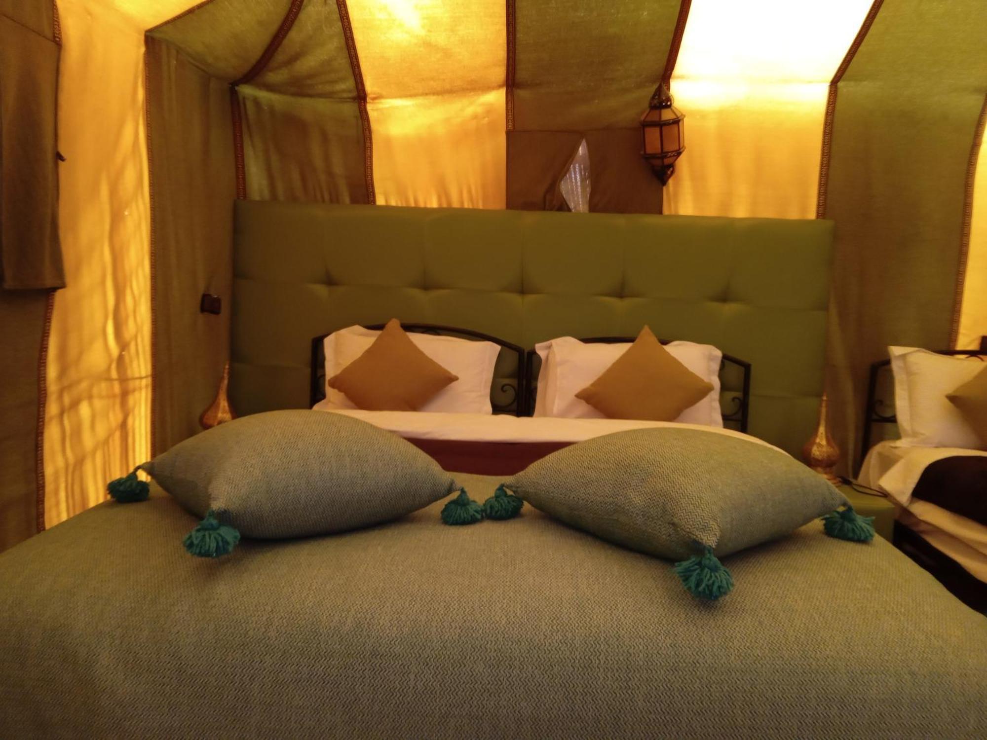 Hotel Luxury Camp & Activities à Merzouga Extérieur photo